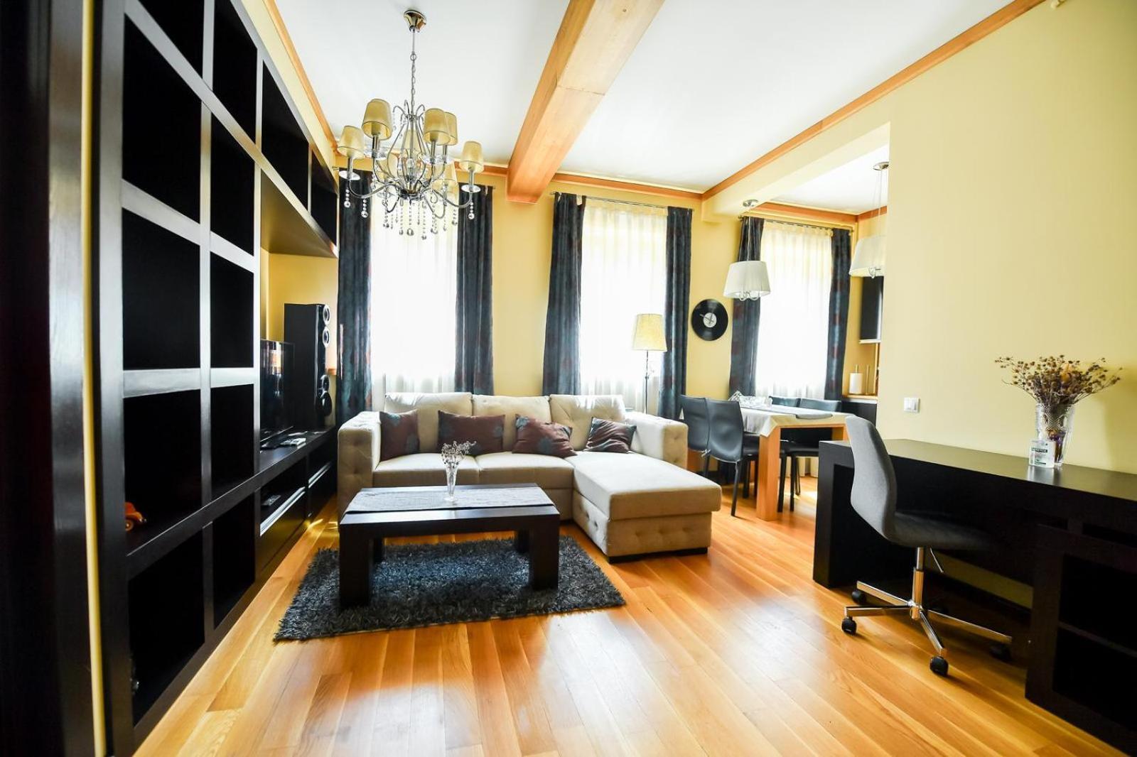 Luxury Apartment Брашов Экстерьер фото